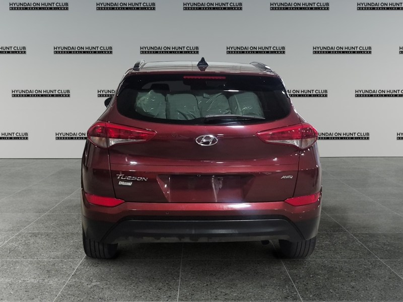 2017 Hyundai Tucson AWD 4dr 2.0L Luxury