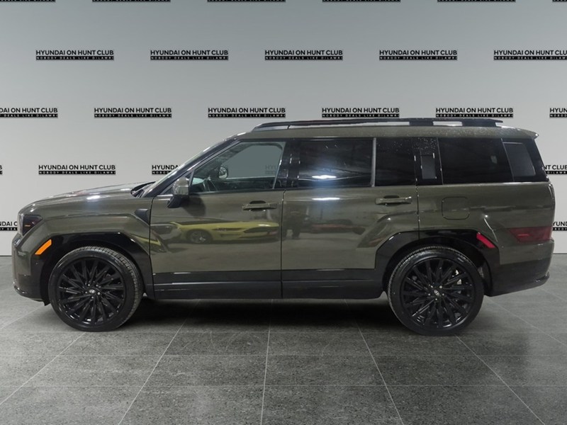 2025 Hyundai Santa Fe Ultimate Calligraphy AWD
