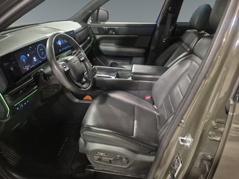 2025 Hyundai Santa Fe Ultimate Calligraphy AWD