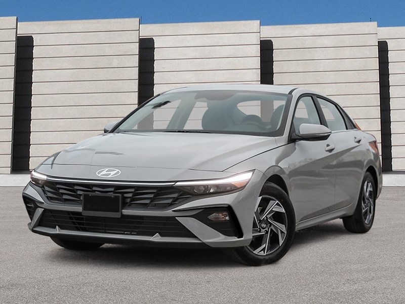 2026 Hyundai Elantra Luxury IVT