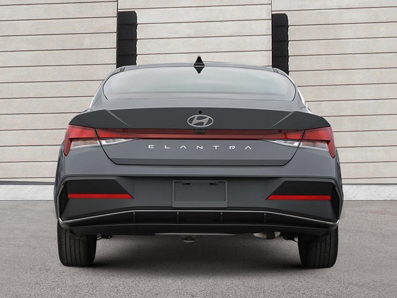 2025 Hyundai Elantra Preferred IVT w/Tech Pkg