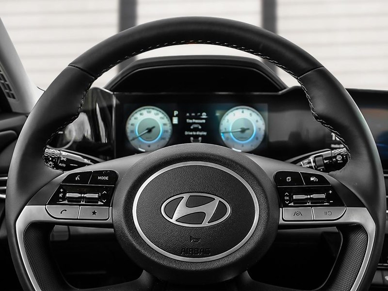 2025 Hyundai Elantra Preferred IVT w/Tech Pkg