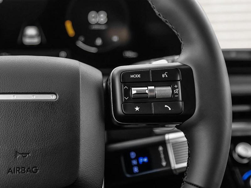 2025 Hyundai Santa Fe Luxury AWD