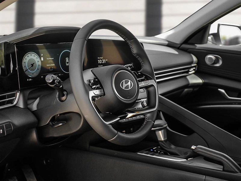 2025 Hyundai Elantra Preferred IVT w/Tech Pkg