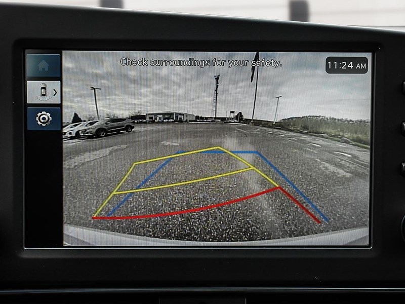 2026 Hyundai Elantra Essential IVT