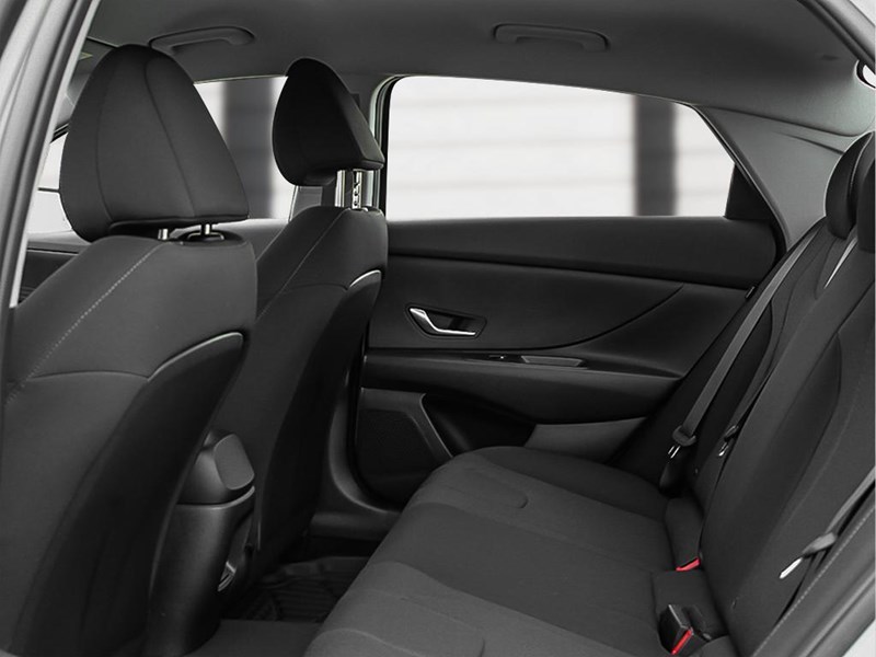 2026 Hyundai Elantra Essential IVT