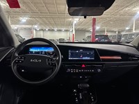 2025 Kia Niro EX FWD