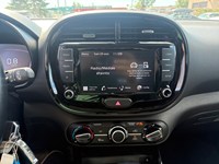 2023 Kia Soul EX  / LOW KM/ OFF LEASE/ CAR PLAY/ CAM