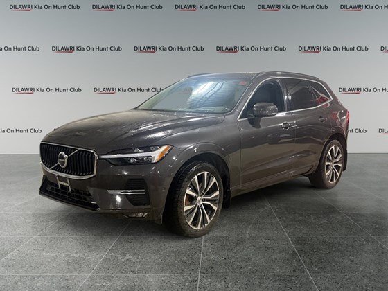 2022 Volvo XC60 B6 Momentum
