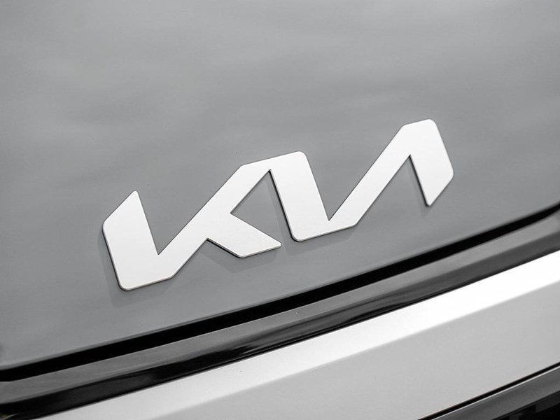 2026 Kia Sportage EX AWD