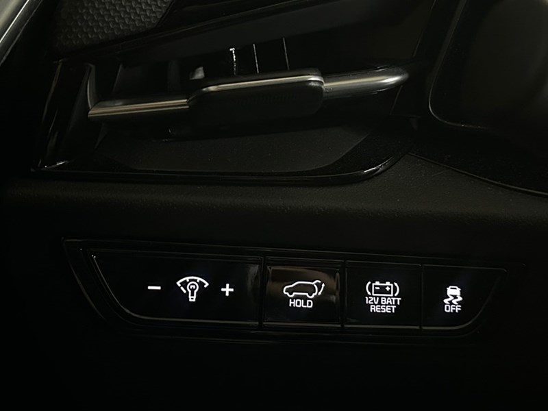 2025 Kia Niro EX FWD
