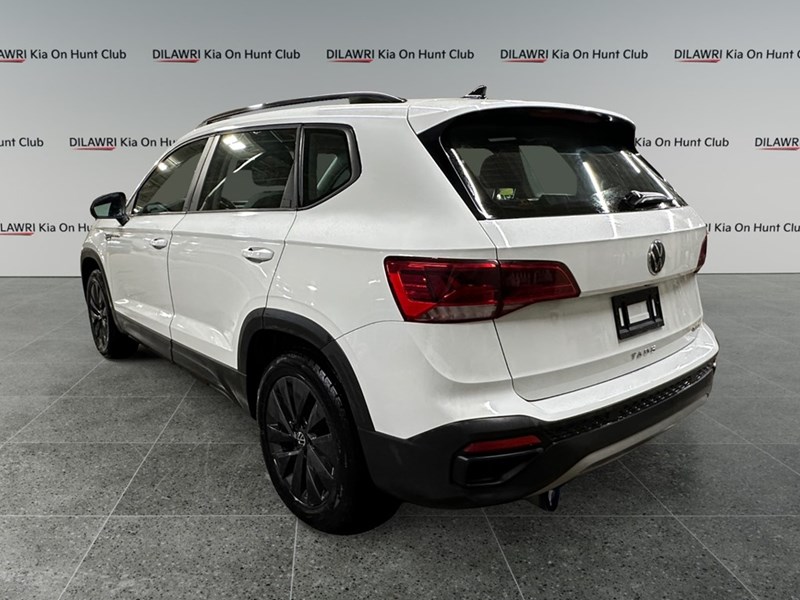 2022 Volkswagen Taos Trendline 4MOTION