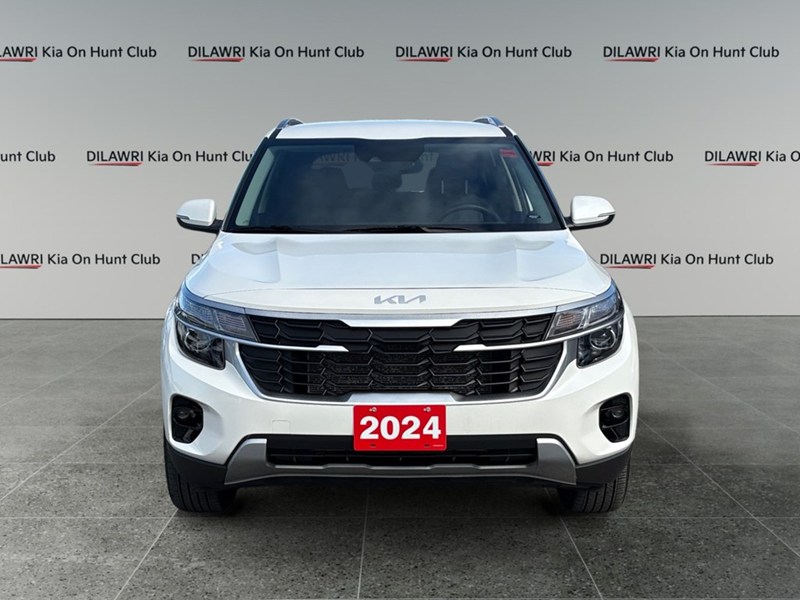 2024 Kia Seltos LX AWD/ CAR PLAY /  LANE SAFETY/ BLIND SPOT
