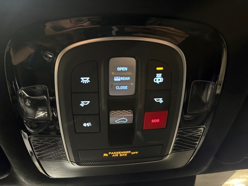 2023 Hyundai Palisade Ultimate Calligraphy 7-Pass./ OFF LEASE/ PANO ROOF