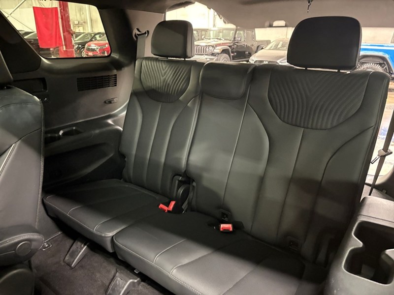 2023 Hyundai Palisade Ultimate Calligraphy 7-Pass./ OFF LEASE/ PANO ROOF