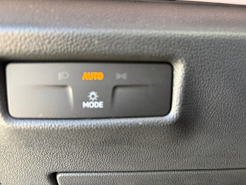 2026 Volkswagen Tiguan Comfortline AWD / LANE KEEP/ BLIND SPOT/ CAR PLAY