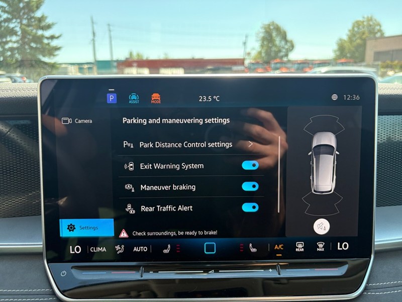 2026 Volkswagen Tiguan Comfortline AWD / LANE KEEP/ BLIND SPOT/ CAR PLAY