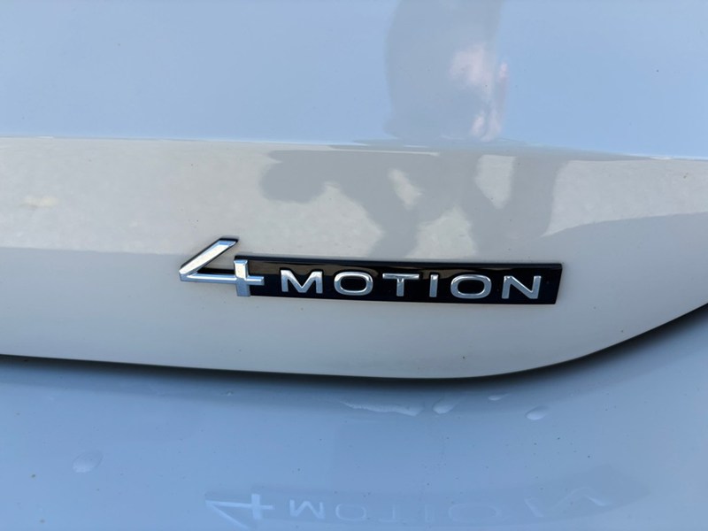 2026 Volkswagen Tiguan Comfortline AWD / LANE KEEP/ BLIND SPOT/ CAR PLAY