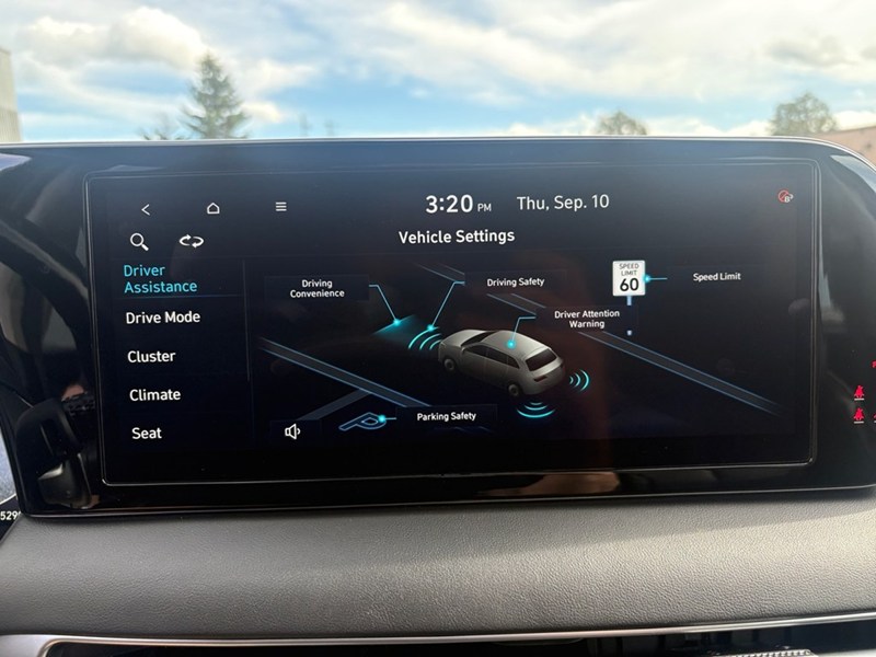 2023 Hyundai Palisade Urban 7-Pass / OFF  LEASE / BLIND SPOT/LANE KEEP