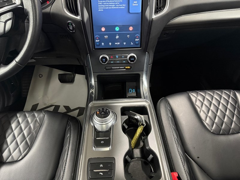 2024 Ford Edge Titanium AWD