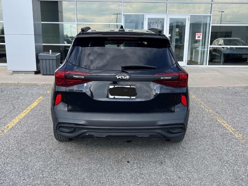 2021 Kia Seltos EX AWD/ CAR PLAY/LEATHER/ BLIND SPOT/ SUNROOF