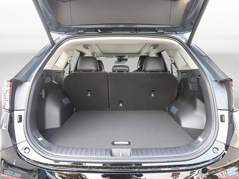 2026 Kia Sportage PHEV EX Premium AWD