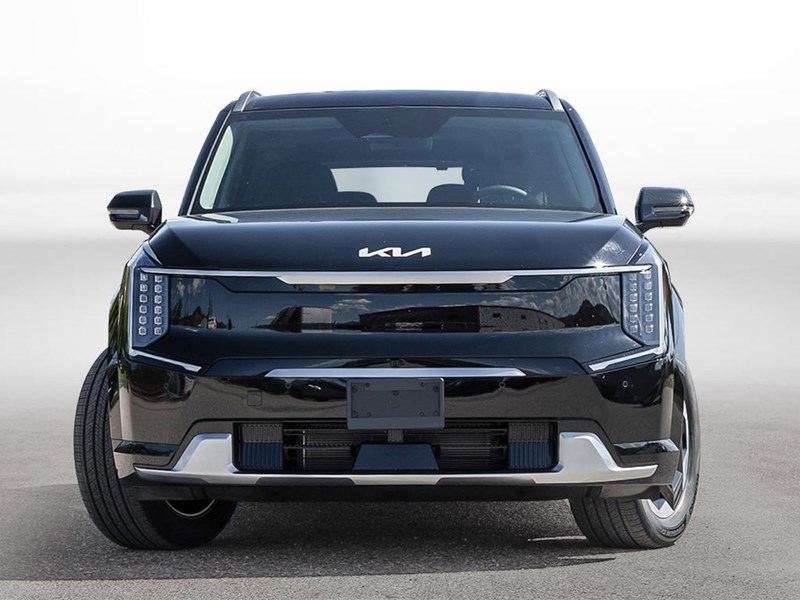 2026 Kia EV9 Land w/Plus Package AWD