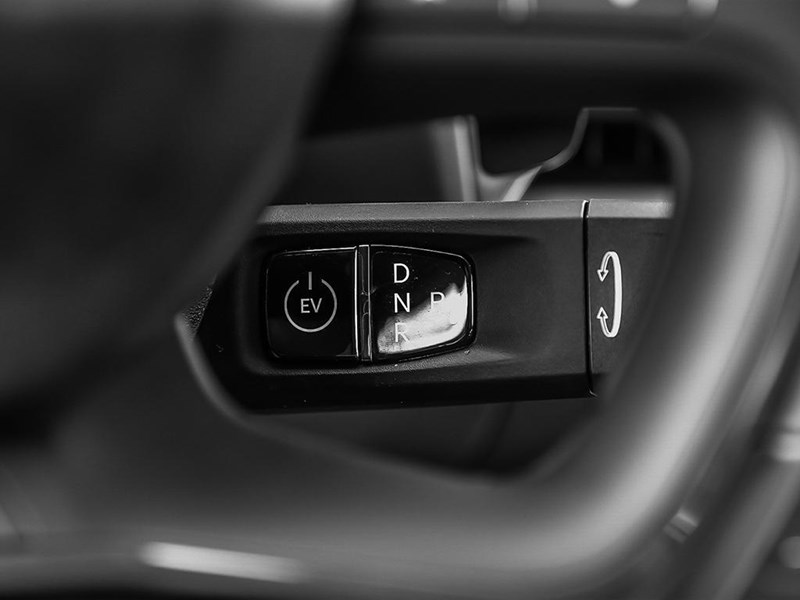 2026 Kia EV9 Land w/Premium Package AWD