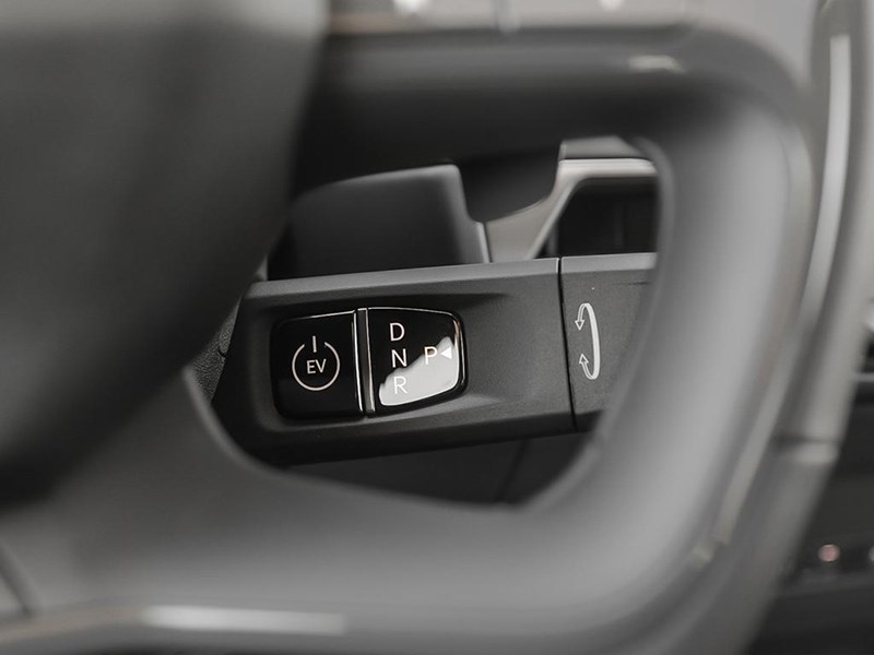 2026 Kia EV9 Land w/Plus Package AWD