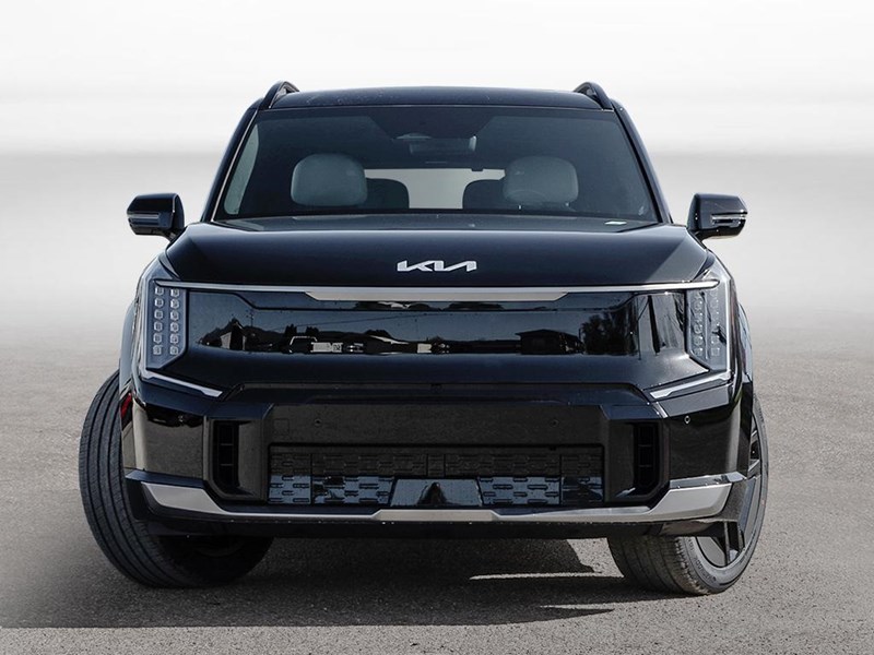 2026 Kia EV9 Land w/GT-Line Package AWD