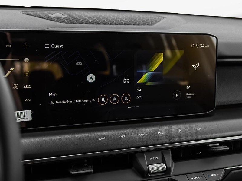 2026 Kia EV9 Land w/Premium Package AWD