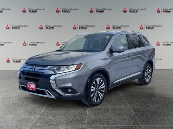 2019 Mitsubishi Outlander SE