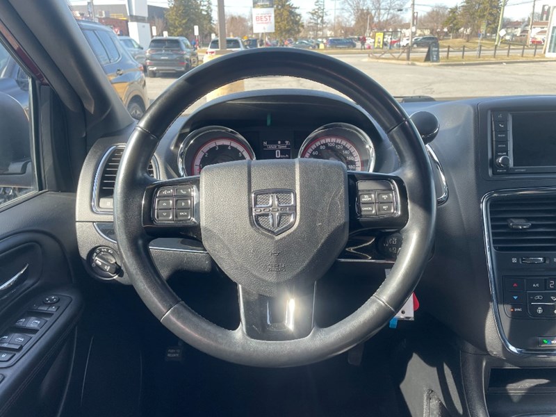 2020 Dodge Grand Caravan Premium Plus 2WD