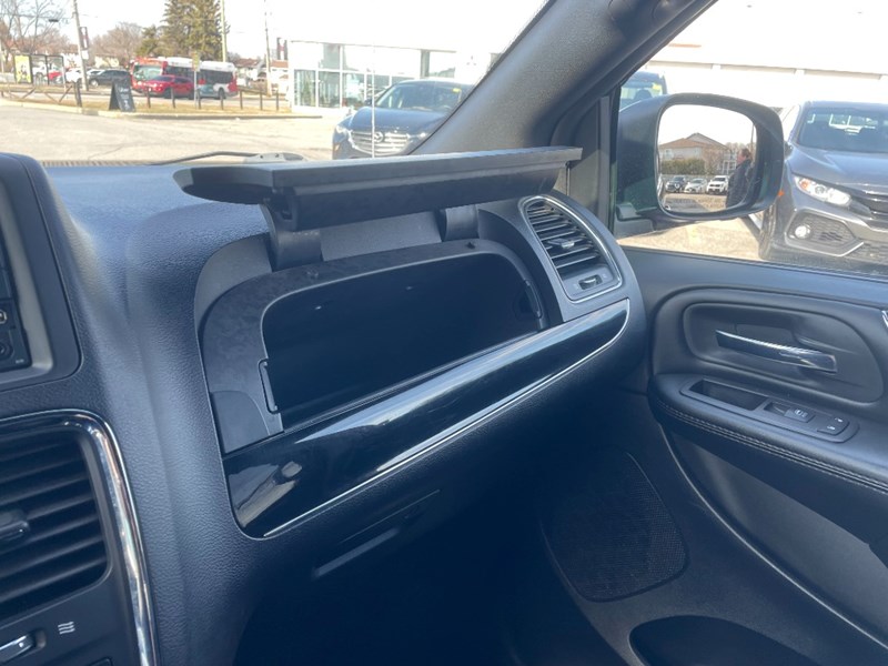 2020 Dodge Grand Caravan Premium Plus 2WD