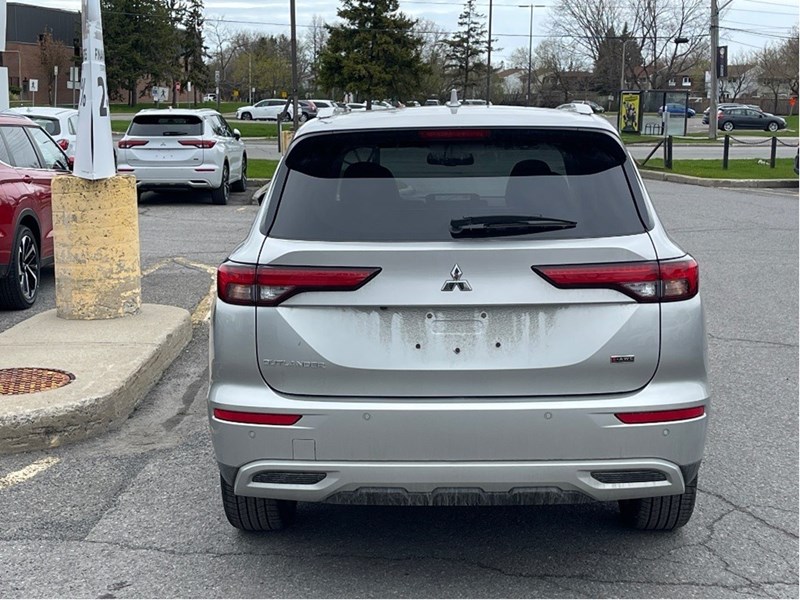 2024 Mitsubishi Outlander SEL S-AWC