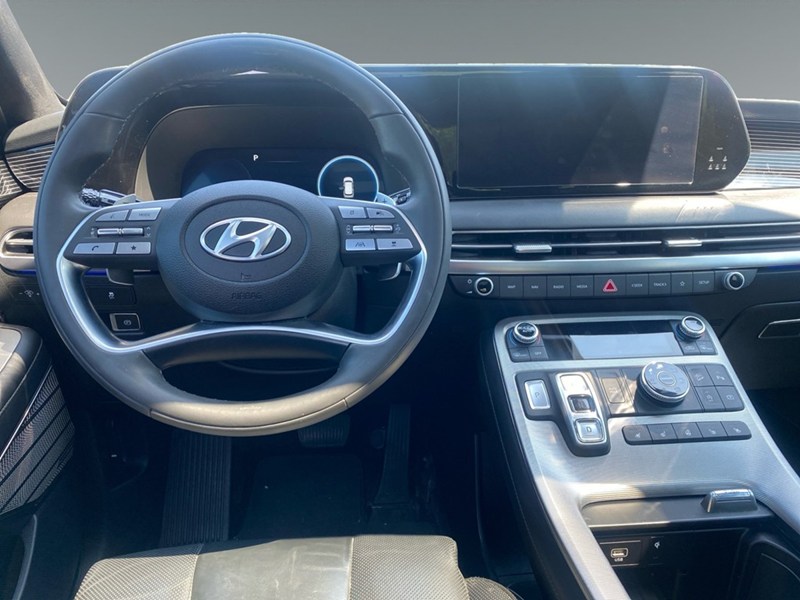 2025 Hyundai Palisade Ultimate Calligraphy 7-Passenger AWD