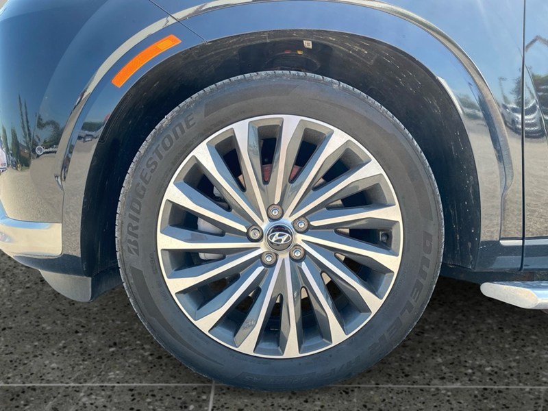 2025 Hyundai Palisade Ultimate Calligraphy 7-Passenger AWD
