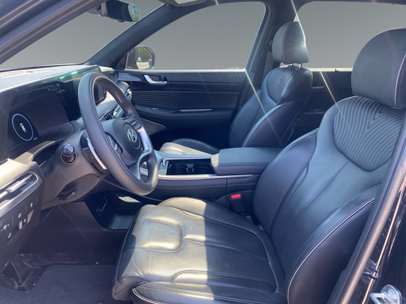 2025 Hyundai Palisade Ultimate Calligraphy 7-Passenger AWD