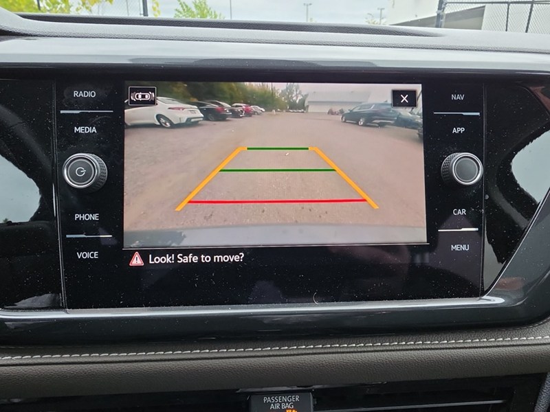 2024 Volkswagen Taos Highline 4MOTION