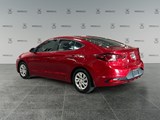 2020 Hyundai Elantra Essential image 3