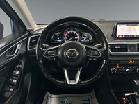 2018 Mazda Mazda3 GT | Leather | Sunroof