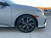 2017 Honda Civic Hatchback Sport w/Honda Sensing | Low KM's