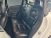 2022 Tesla Model 3 RWD | Local Trade