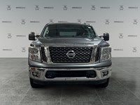 2017 Nissan Titan 4WD Crew Cab SV