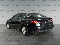 2025 Toyota Camry SE Hybrid | Like NEW