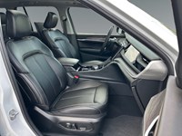 2023 Jeep Grand Cherokee 4xe 4x4 | Hybrid, Leather, Pano Roof, DVD