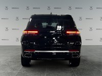 2023 Jeep Grand Cherokee 4xe Summit Reserve 4x4 | Hybrid, Leather, Pano Roof