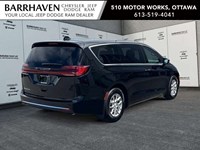 2027 Chrysler Pacifica Select FWD