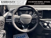 2027 Chrysler Pacifica Select FWD