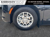 2027 Chrysler Pacifica Select FWD